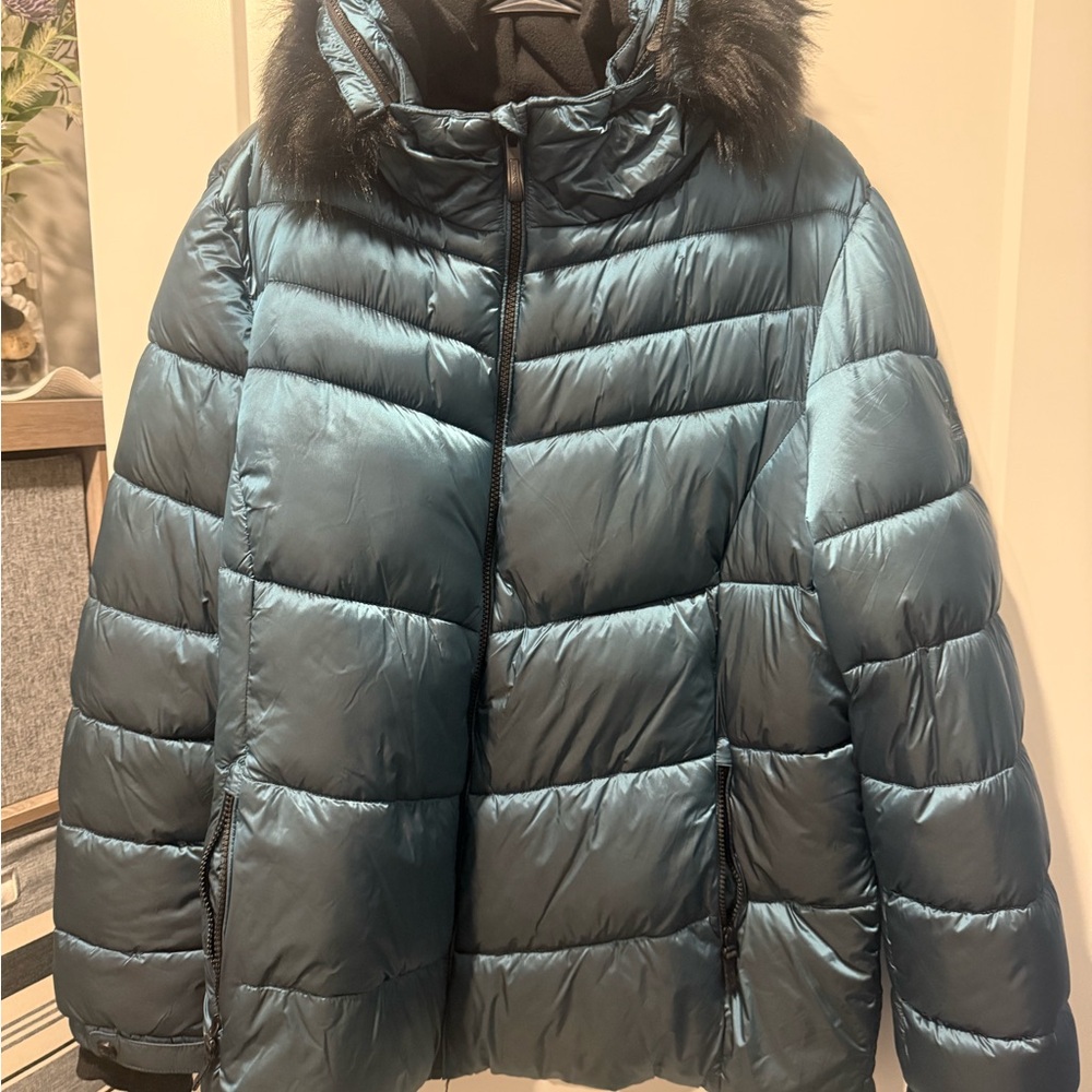 ZeroXposur Teal Shimmer Puffer Jacket with Black Fur Trim